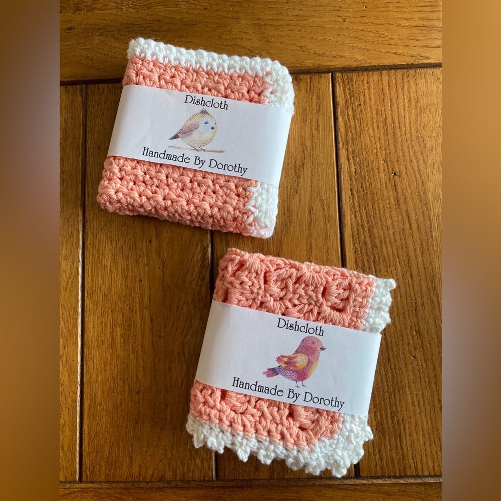 Hand Crocheted Hot Pad With 2 Dishcloths - Picture 4 of 6